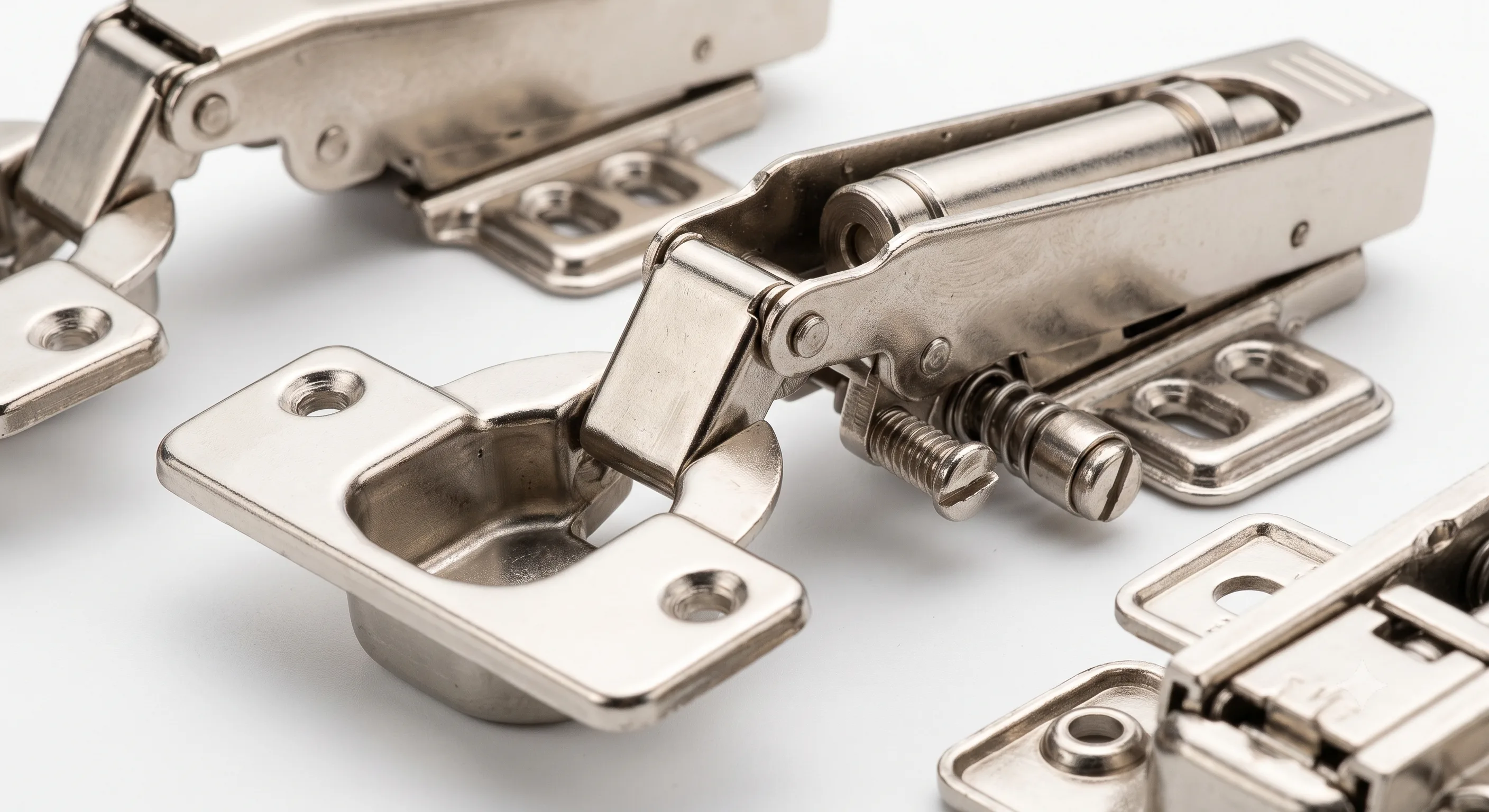 Premium 3D Clip-On Soft Close Cabinet Hinge (210 Gram) | HELLER Series